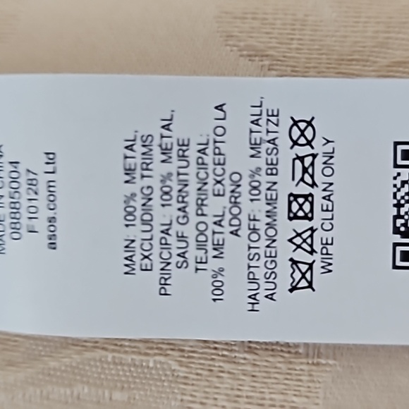 ASOS DESIGN oversized multi ring waist and hip belt in silver - Picture 6 of 6